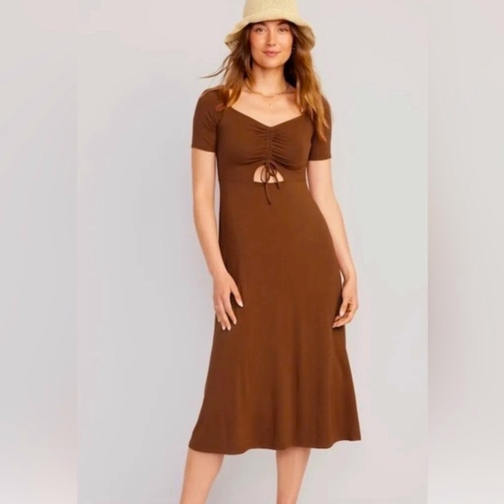 Old Navy midi dress. MP